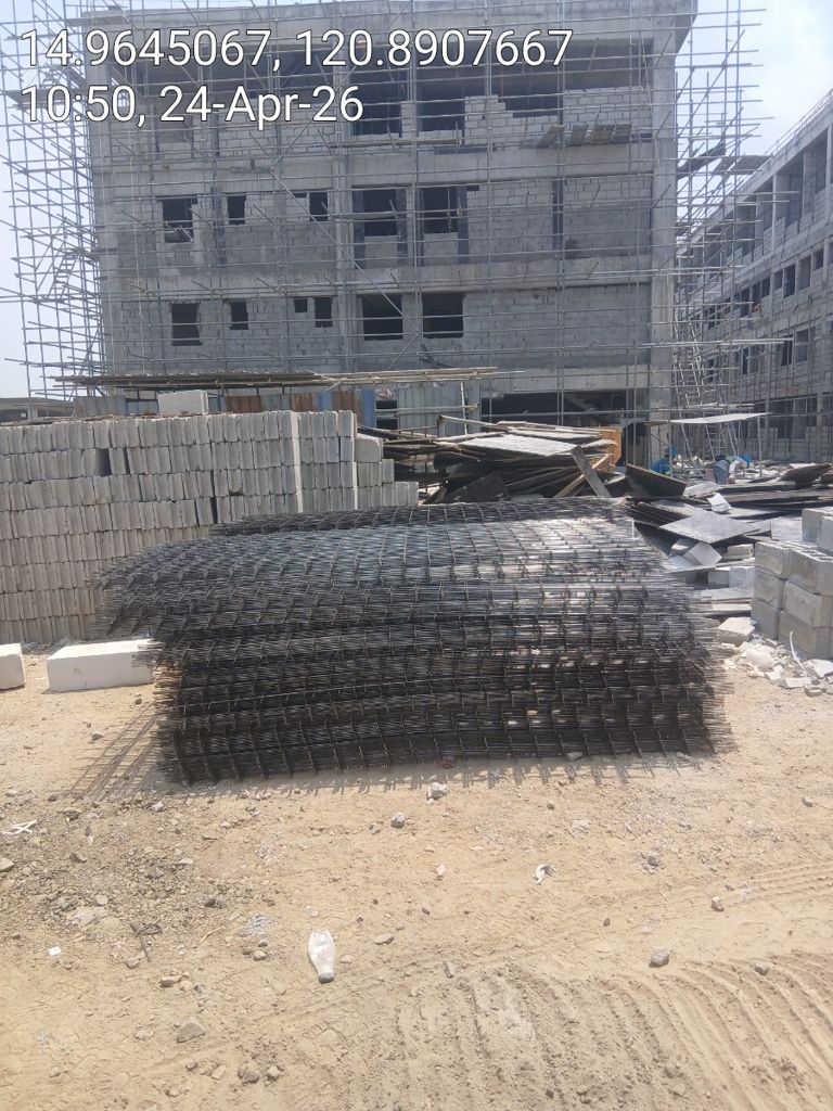 Wire mesh sheets at commercial building site — Una Wire Products Philippines